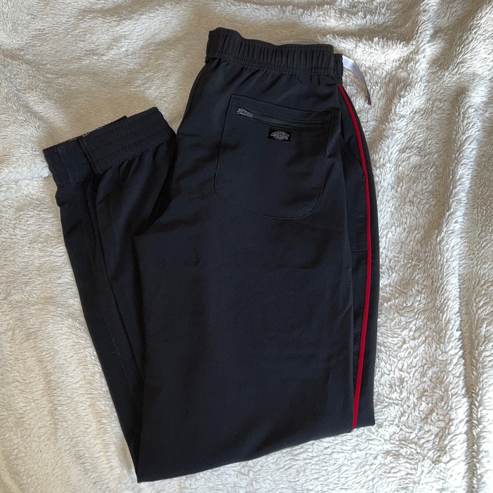 Duckies retro jogger scrub bottoms.